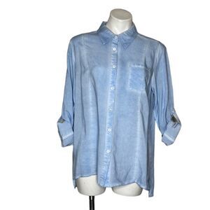 SOFT SURROUNDINGS Light Blue Tunic Button Up Shirt Roll Tab Sleeves Size Medium
